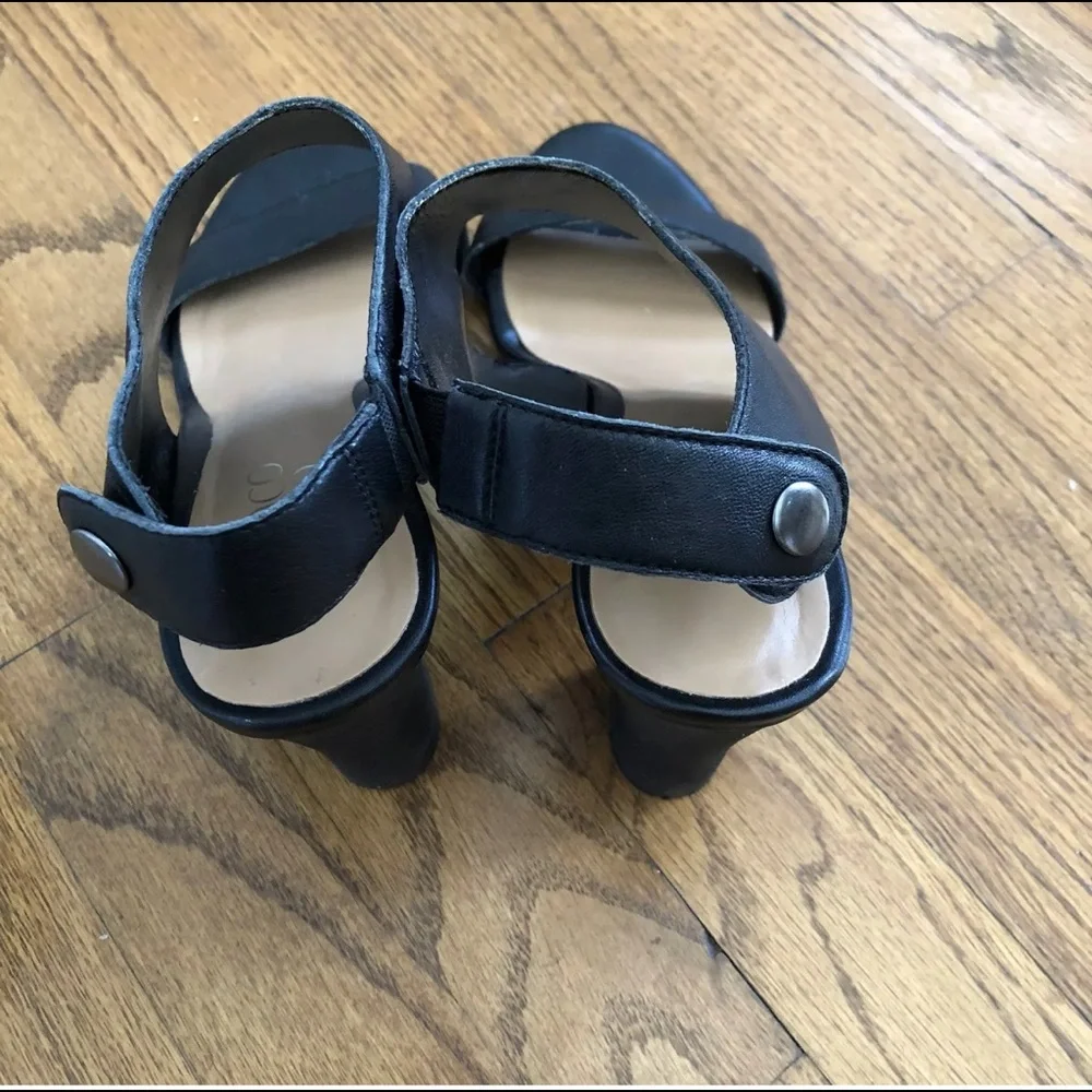 Franco Sarto Deuce Black Leather Heeled Sandals Women’s size US 8 EU 38